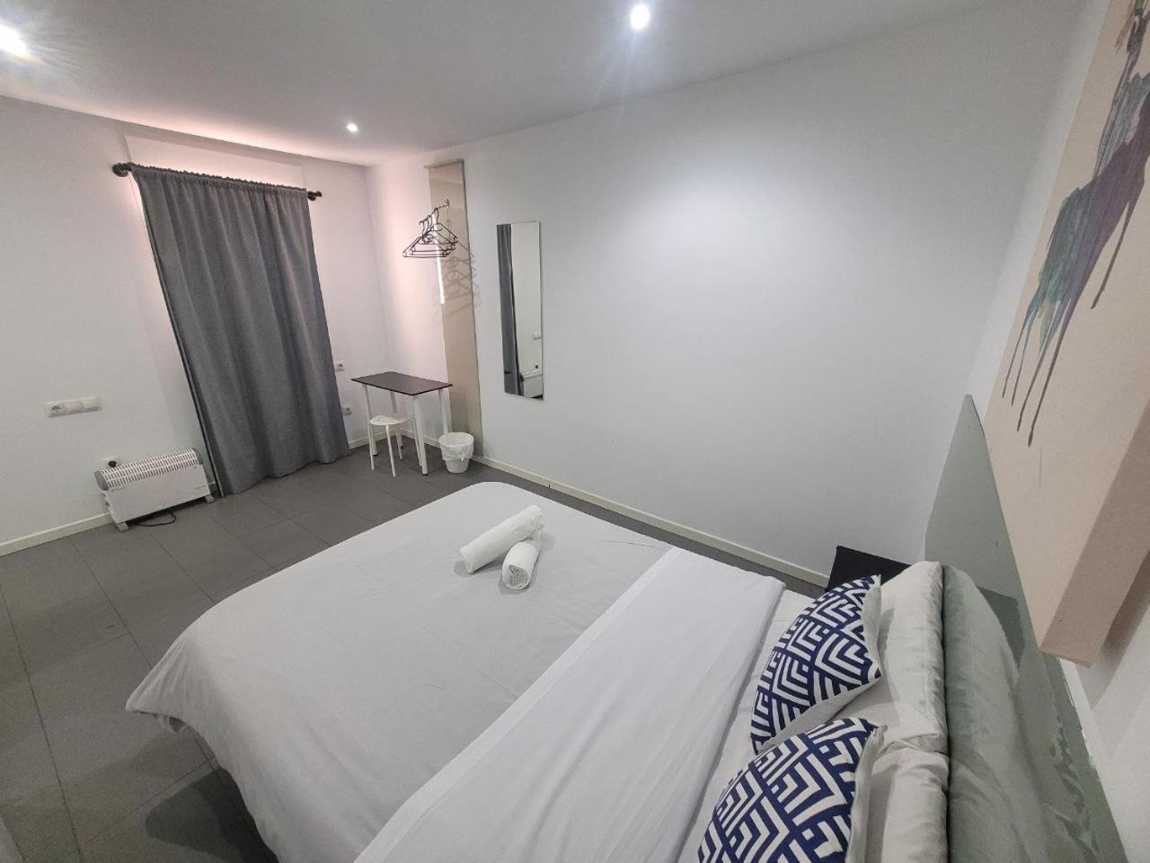 Ayz Frailes - Auto Check-In Property (Adults Only) Malaga Luaran gambar
