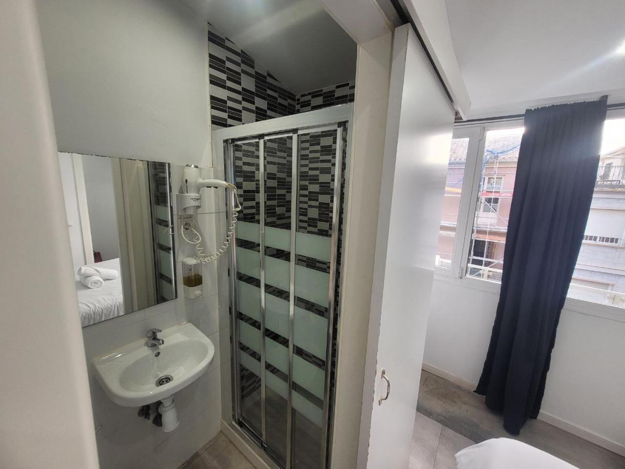 Ayz Frailes - Auto Check-In Property (Adults Only) Malaga Luaran gambar