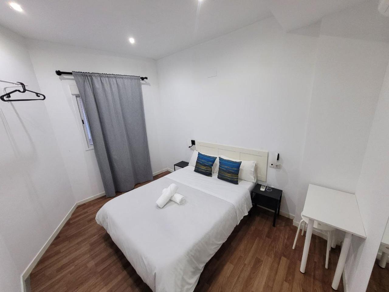 Ayz Frailes - Auto Check-In Property (Adults Only) Malaga Luaran gambar