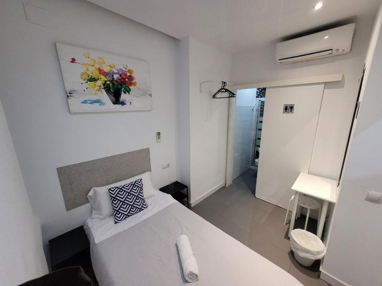 Ayz Frailes - Auto Check-In Property (Adults Only) Malaga Luaran gambar
